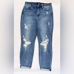Judy Blue Boyfriend Distressed Jeans